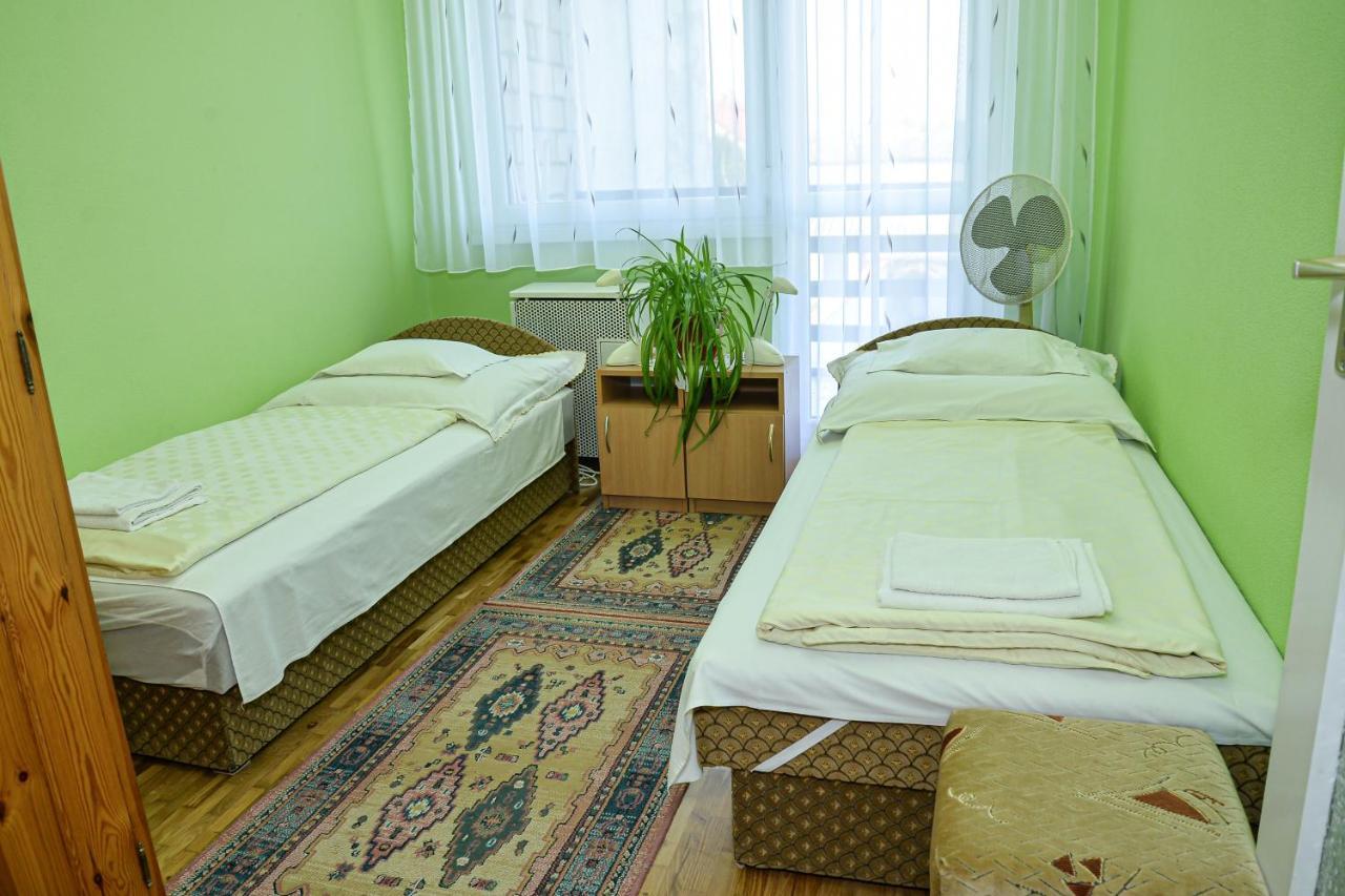 Lilla Vendeghaz Villa Hajdúszoboszló Екстериор снимка