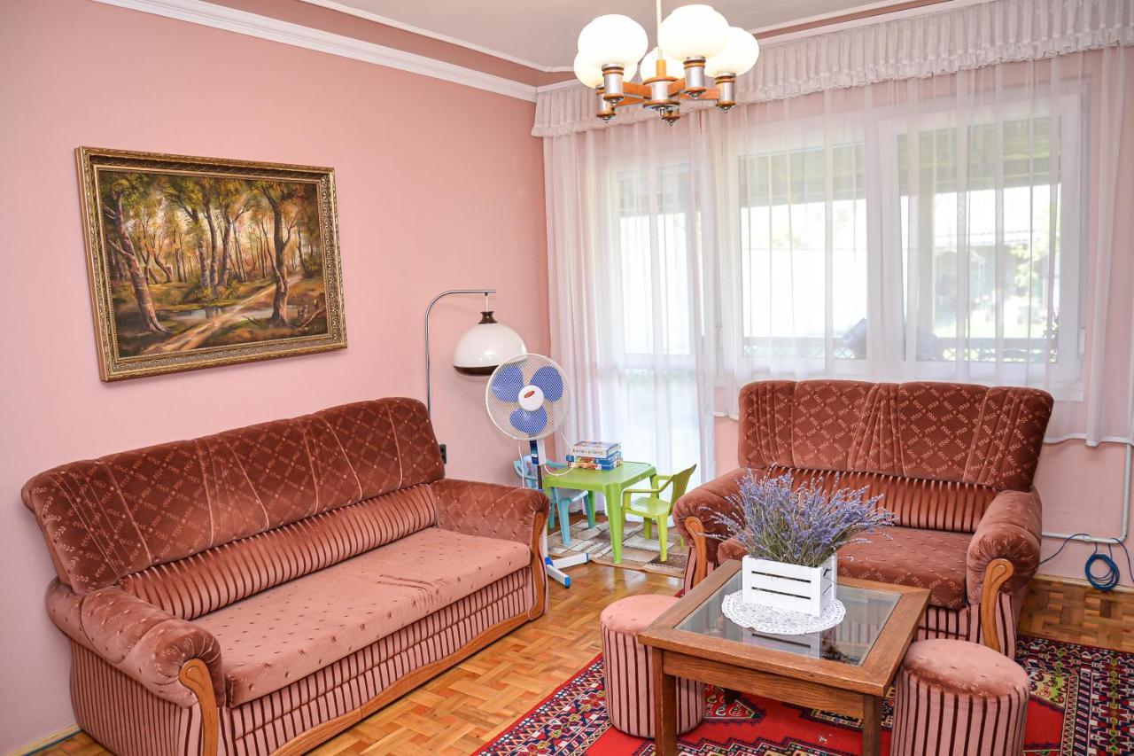 Lilla Vendeghaz Villa Hajdúszoboszló Екстериор снимка